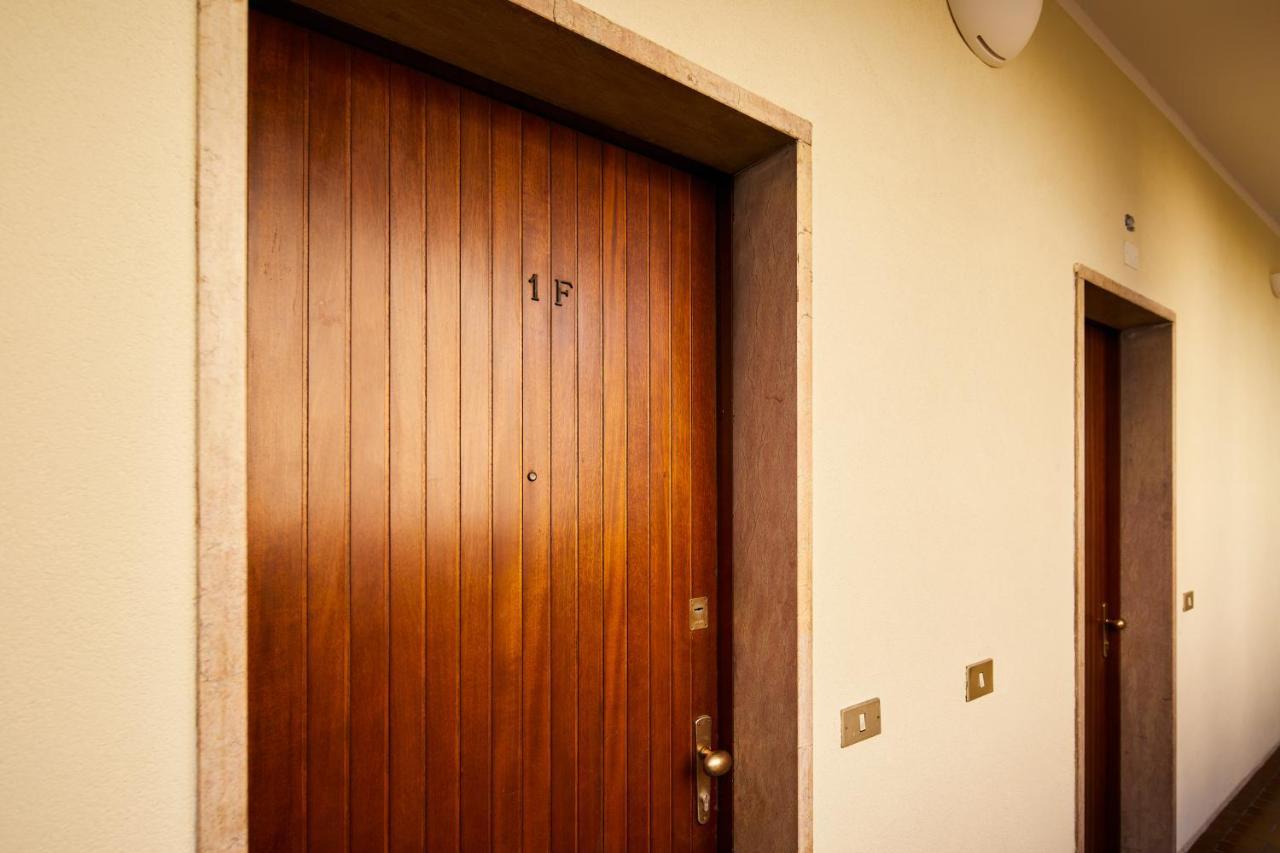 Cenacolo Vinciano-Duomo Luxury Apartment Milano Exterior foto